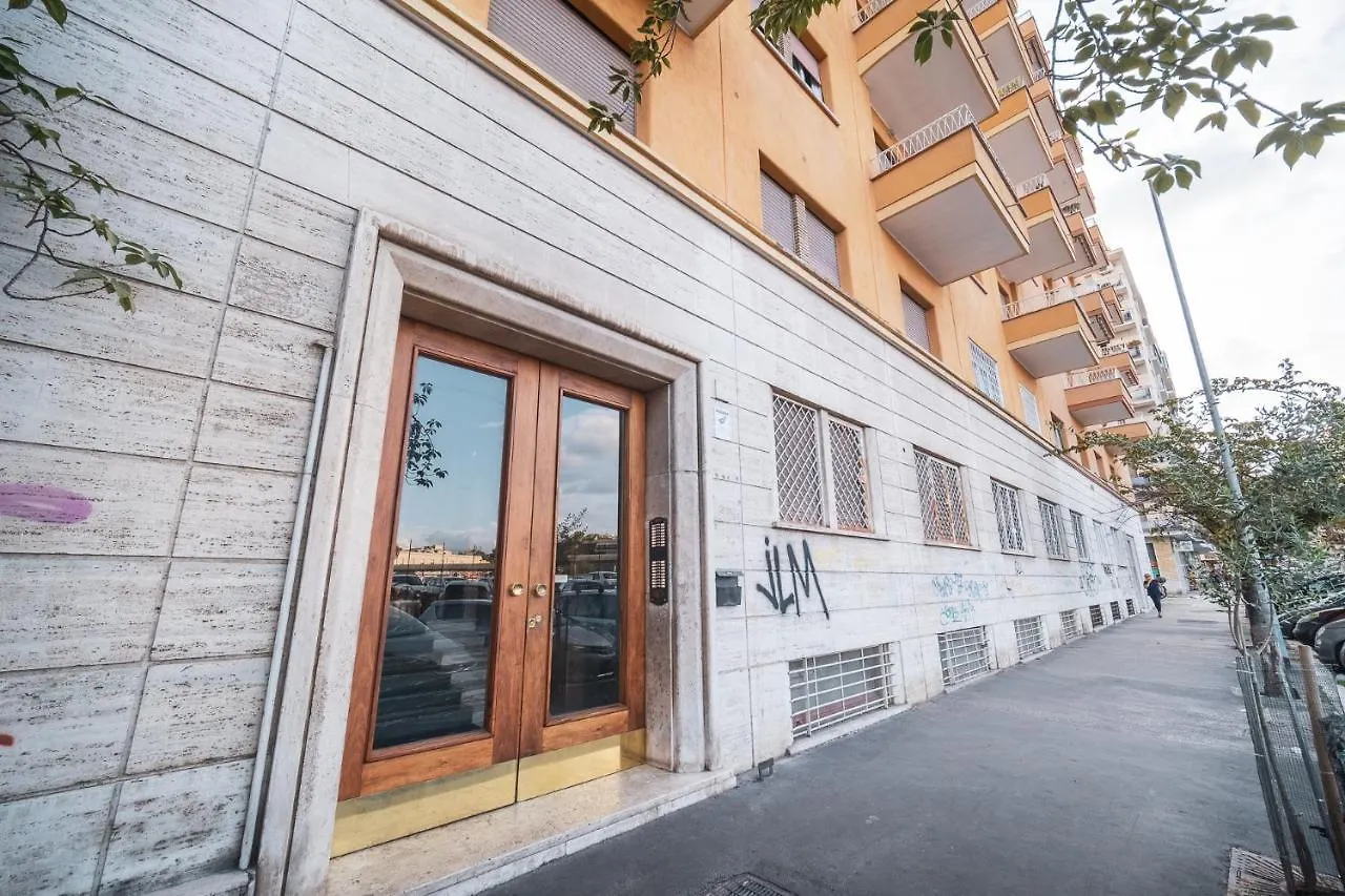 St. Peter Twilight Buddyrent Roma Apartamento
